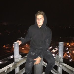 Meet your Posher, Edwin